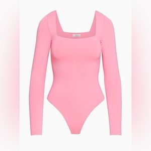 Aritzia Contour Bodysuit, Size Small, Never Worn